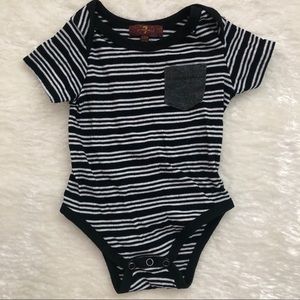 2/$10🍁 7 For All Mankind Onsie